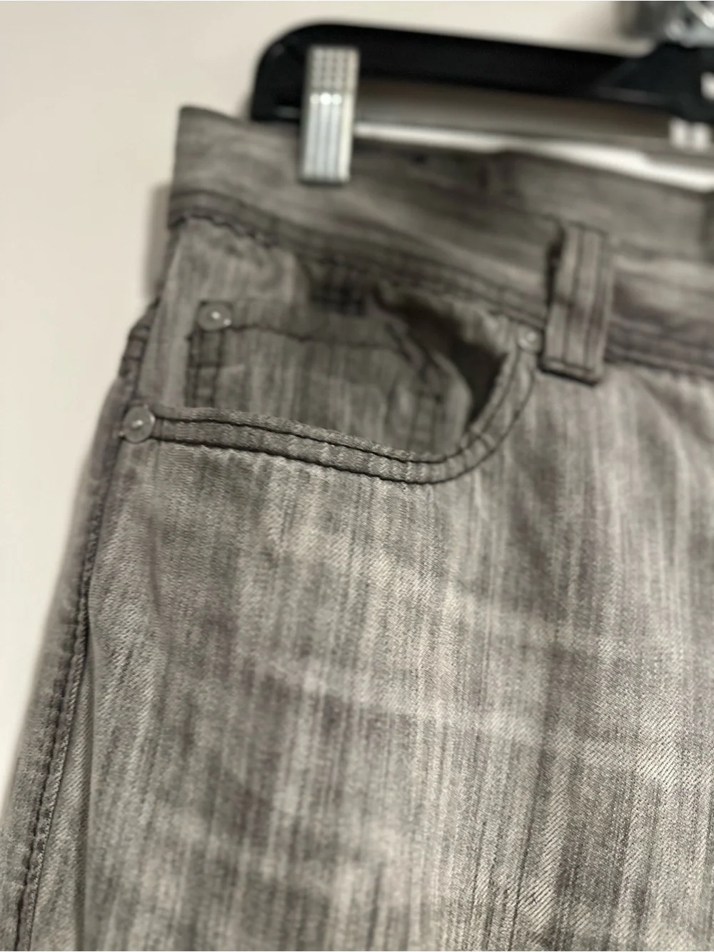EUC Levis Y2K Engineered Streetwear Denim 5411 Grey Wash Jeans Twisted Leg 32x32